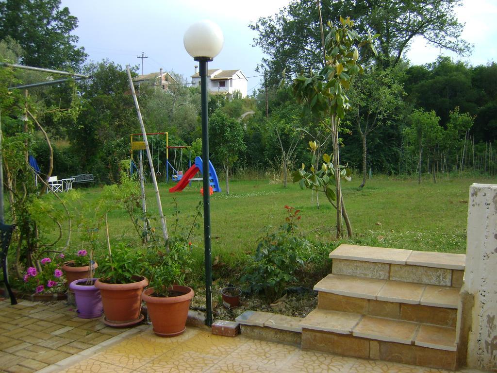Scorpios Apartments Dassia  Exterior photo